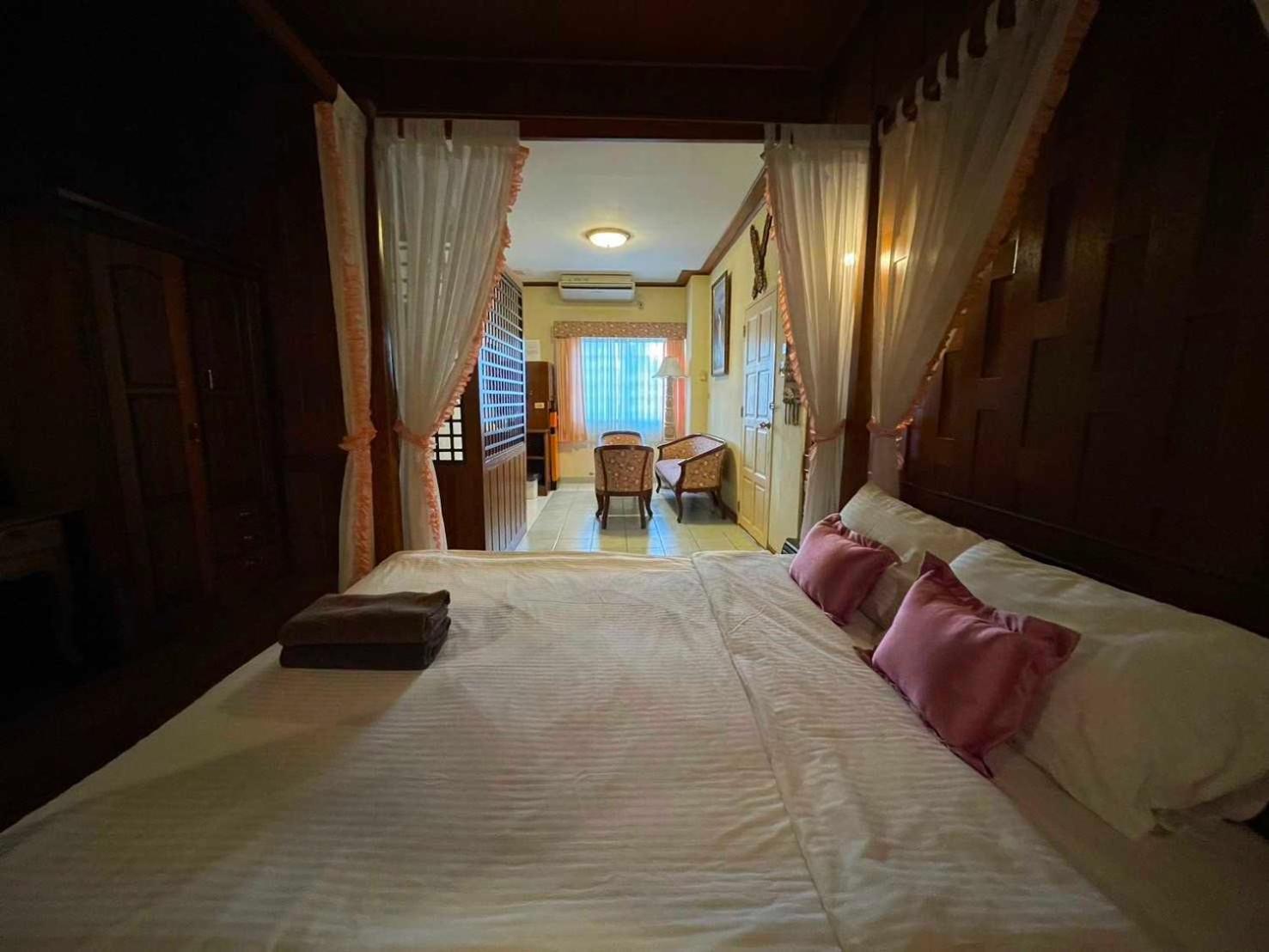 Oyo 75486 Anna Residence Jomtien Kültér fotó