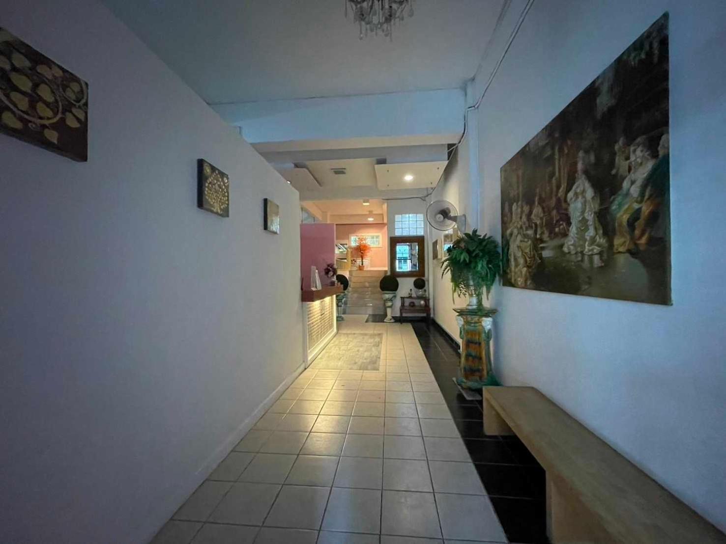 Oyo 75486 Anna Residence Jomtien Kültér fotó